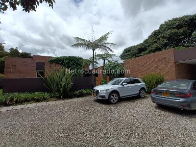 Casa de 3 alcobas en venta en San Simon Guaymaral, Bogotá, 1520 m² · foto 17 de 20