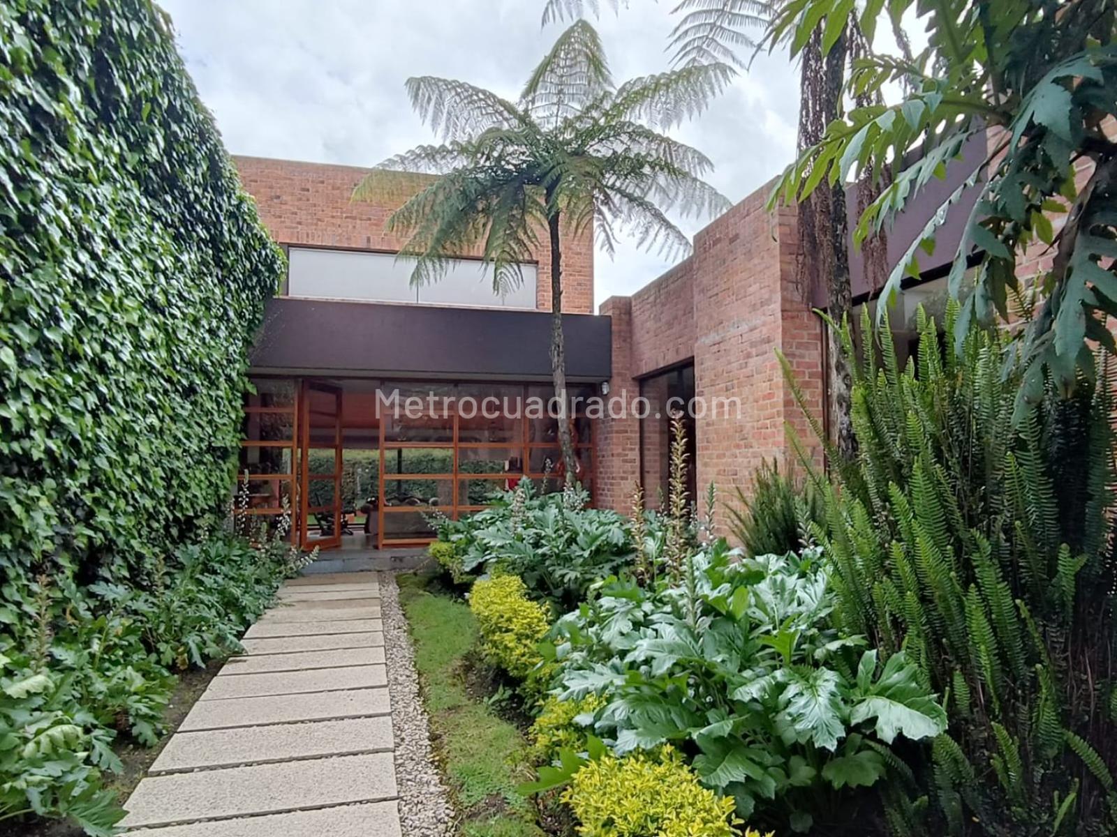 Casa de 3 habitaciones en venta en San Simon Guaymaral, Bogotá — imagen 1 de 20