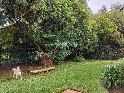 Casa de 3 alcobas en venta en San Simon Guaymaral, Bogotá, 1520 m² · foto 6 de 20
