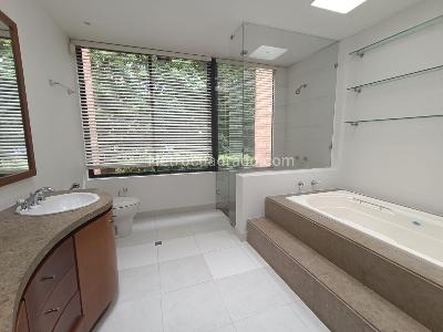 Casa de 3 alcobas en venta en San Simon Guaymaral, Bogotá, 1520 m² · foto 12 de 20