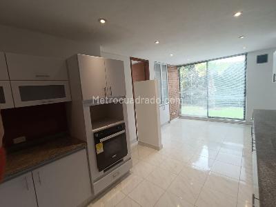 Casa de 3 alcobas en venta en San Simon Guaymaral, Bogotá, 1520 m² · foto 16 de 20