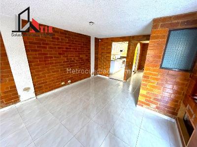 Casa de 3 alcobas en venta en Provivienda, Funza, 65 m² · foto 4 de 20
