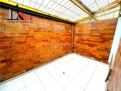 Casa de 3 alcobas en venta en Provivienda, Funza, 65 m² · foto 8 de 20
