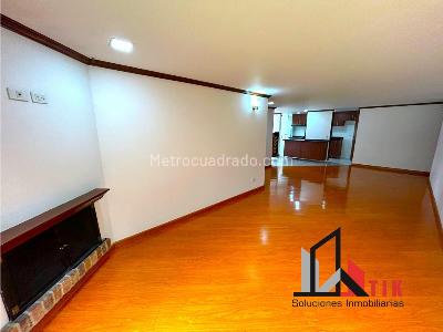 Apartamento de 3 alcobas en venta en Lagos De Cordoba, Bogotá, 112 m² · foto 3 de 20