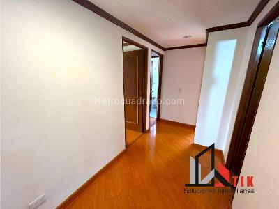 Apartamento de 3 alcobas en venta en Lagos De Cordoba, Bogotá, 112 m² · foto 12 de 20