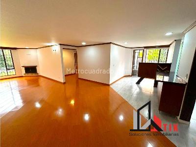 Apartamento en Venta, Lagos De Cordoba, Bogotá D.C.