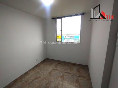Apartamento en venta en Castilla Valladolid, Bogotá · foto 13 de 18