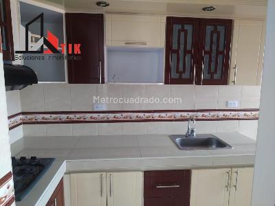 Apartamento en venta en Jorge Uribe Botero, Bogotá · foto 2 de 11