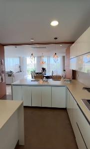 Apartamento de 4 alcobas en venta en Alto De Riomar, Barranquilla, 300 m² · foto 4 de 11