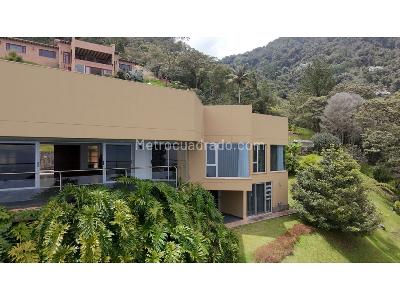 Casa de 3 alcobas en venta en Alto De Palmas, Envigado, 540 m² · foto 2 de 20