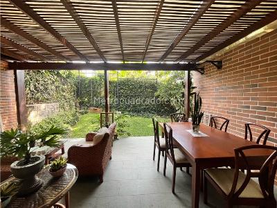 Casa de 3 alcobas en venta en San Lucas, Medellín, 198 m² · foto 6 de 20