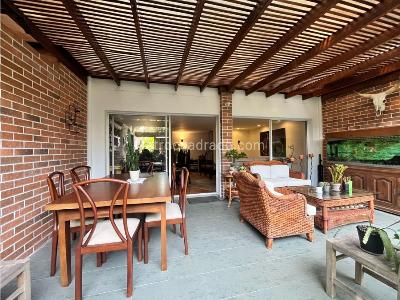 Casa de 3 alcobas en venta en San Lucas, Medellín, 198 m² · foto 7 de 20