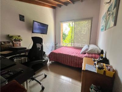 Casa de 3 alcobas en venta en San Lucas, Medellín, 198 m² · foto 20 de 20