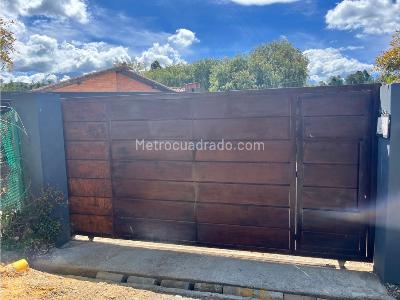Casa de 3 alcobas en venta en Alto Del Escobero, Envigado, 150 m² · foto 14 de 20