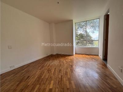 Apartamento de 3 alcobas en venta en El Poblado, Medellín, 101 m² · foto 11 de 14