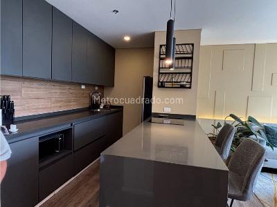 Apartamento en venta en Alto De Palmas, Envigado · foto 3 de 18