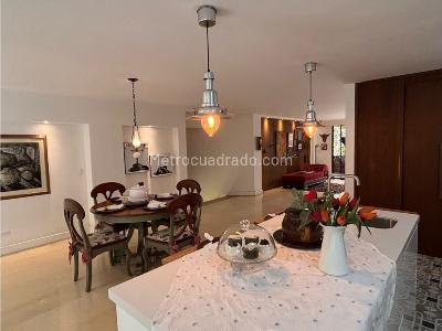Apartamento de 3 alcobas en venta en El Poblado, Medellín, 250 m² · foto 5 de 20