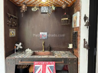 Apartamento de 3 alcobas en venta en El Poblado, Medellín, 250 m² · foto 20 de 20