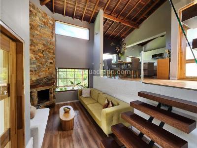Casa de 2 alcobas en venta en Pantanillo Sta Elena, Medellín, 266 m² · foto 6 de 20