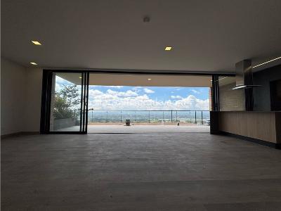 Casa de 3 alcobas en venta en Sajonia, Rionegro, 328 m² · foto 9 de 20