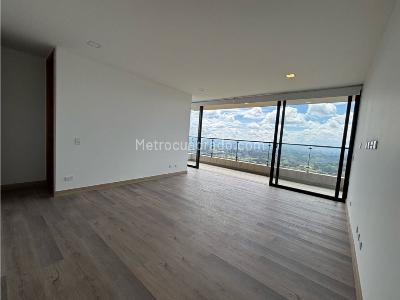 Casa de 3 alcobas en venta en Sajonia, Rionegro, 328 m² · foto 13 de 20