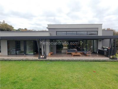 Casa de 3 alcobas en venta en Alto De Palmas, Envigado, 420 m² · foto 5 de 20