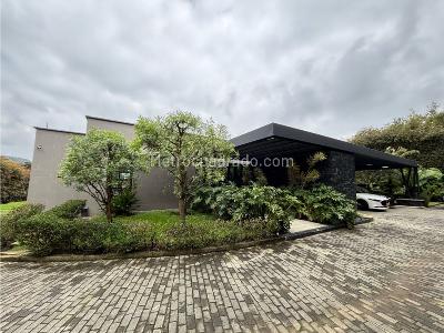 Casa de 3 alcobas en venta en Alto De Palmas, Envigado, 420 m² · foto 8 de 20