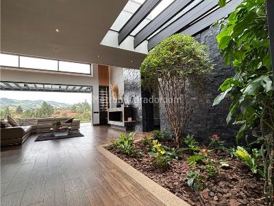 Casa de 3 alcobas en venta en Alto De Palmas, Envigado, 420 m² · foto 12 de 20