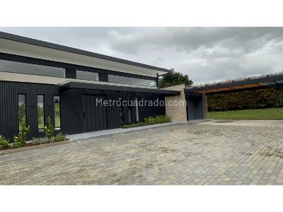 Casa de 4 alcobas en venta en Llanogrande, Rionegro, 510 m² · foto 4 de 20