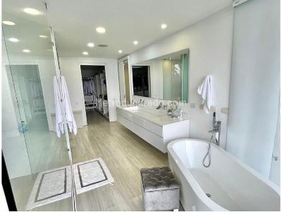 Casa de 3 alcobas en venta en El Poblado, Medellín, 730 m² · foto 7 de 11