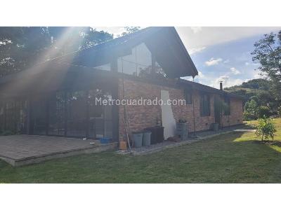 Casa de 3 alcobas en venta en Alto De Palmas, Envigado, 221 m² · foto 4 de 20