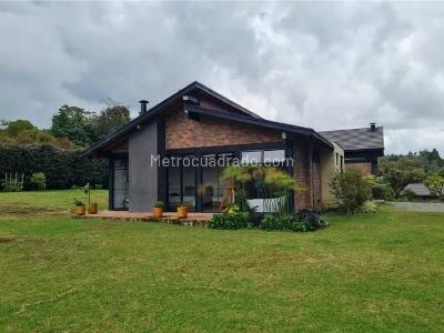 Casa de 3 alcobas en venta en Alto De Palmas, Envigado, 221 m² · foto 6 de 20