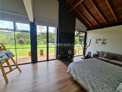 Casa de 3 alcobas en venta en Alto De Palmas, Envigado, 221 m² · foto 20 de 20