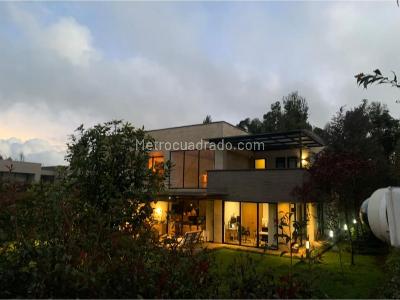 Casa de 4 alcobas en venta en Alto De Palmas, Envigado, 520 m² · foto 4 de 16