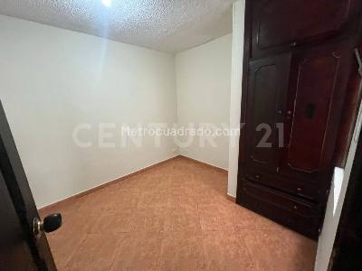 Apartamento de 4 alcobas en venta en Las Cuadras, Pasto, 75 m² · foto 7 de 9