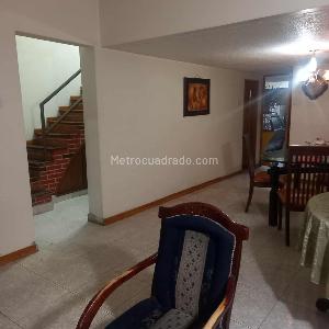 Casa de 3 alcobas en venta en Santa Isabel Veraguas, Bogotá, 140 m² · foto 7 de 14