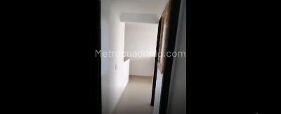 Apartamento de 2 alcobas en venta en Santa Isabel Occidental, Bogotá, 45 m² · foto 2 de 9