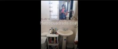 Apartamento de 2 alcobas en venta en Santa Isabel Occidental, Bogotá, 45 m² · foto 4 de 9
