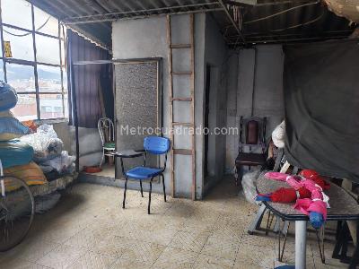 Apartamento de 4 alcobas en venta en Santa Isabel, Bogotá, 110 m² · foto 2 de 12