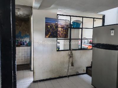 Apartamento de 4 alcobas en venta en Santa Isabel, Bogotá, 110 m² · foto 7 de 12