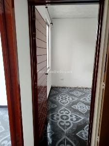 Apartaestudio en venta en Las Brisas, Bogotá, 32 m² · foto 12 de 15