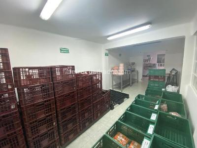 Casa de 5 alcobas en venta en San Antonio, Bogotá, 359 m² · foto 2 de 12