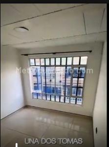 Casa de 5 alcobas en venta en Bosa, Bogotá, 36 m² · foto 3 de 4