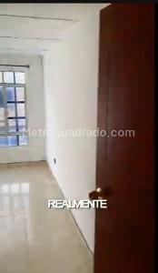 Casa de 5 alcobas en venta en Bosa, Bogotá, 36 m² · foto 4 de 4