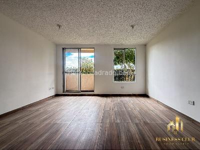 Apartamento de 3 alcobas en venta en Cr Carrara, Zipaquirá, 63 m² · foto 2 de 17