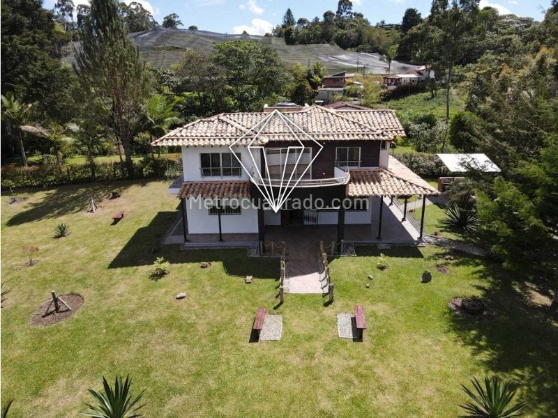 Casa – El Carmen de Viboral, Barrio La Alhambra - Vista 3