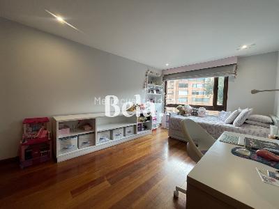 Apartamento en venta en Los Rosales, Bogotá · foto 7 de 13