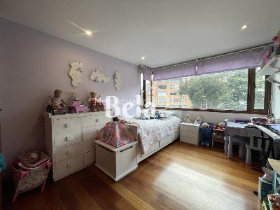 Apartamento en venta en Los Rosales, Bogotá · foto 9 de 13