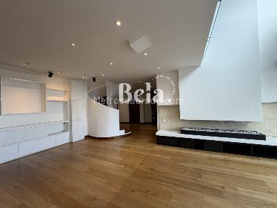 Apartamento de 2 alcobas en venta en Los Rosales, Bogotá, 171 m² · foto 3 de 20