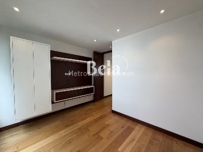 Apartamento de 2 alcobas en venta en Los Rosales, Bogotá, 171 m² · foto 9 de 20